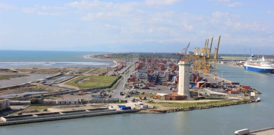 Livorno ospita Med Ports