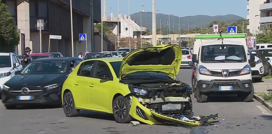 Incidente auto-scooter, una giovane finisce in shock room
